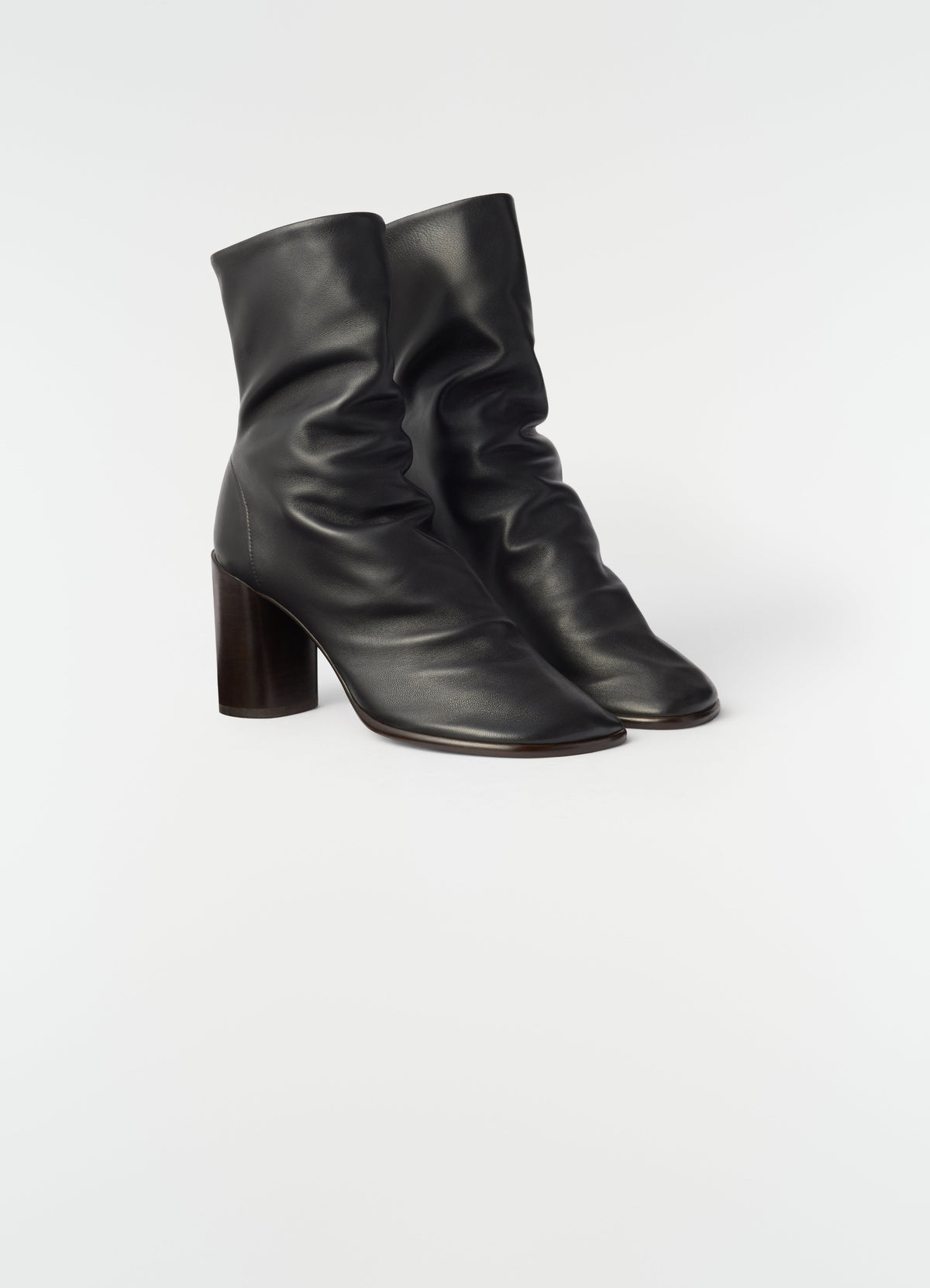 BOTTINES GANT EN AGNEAU LISSE AVEC TALON DE 80 MM