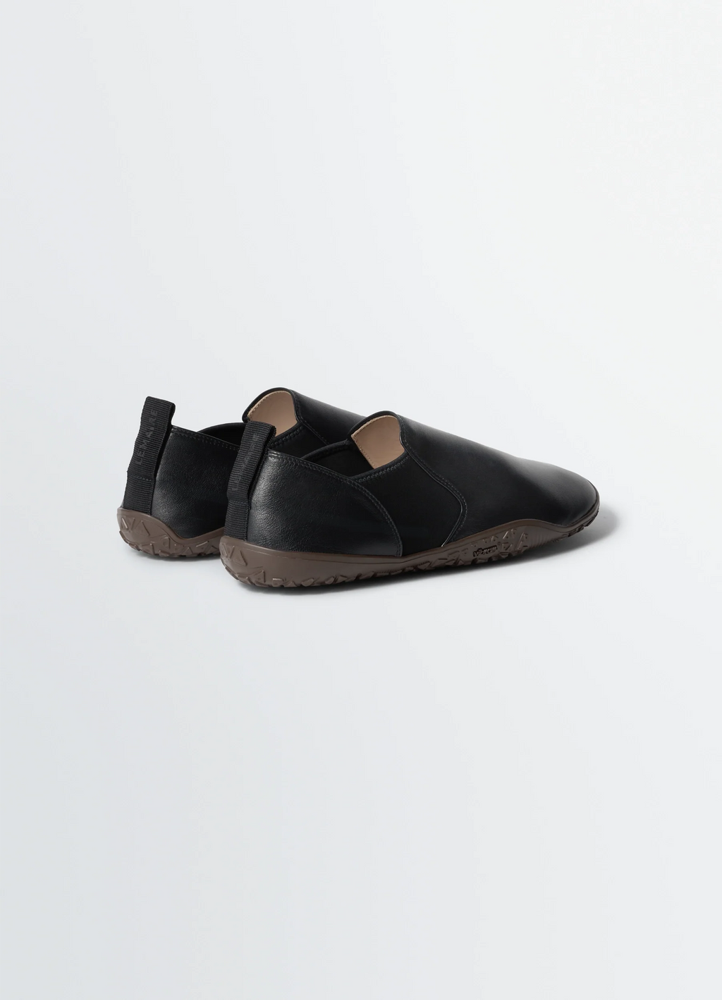 VIBRAM GLOVE SLIP ON IN SHINY NAPPA LAMB LEATHER
