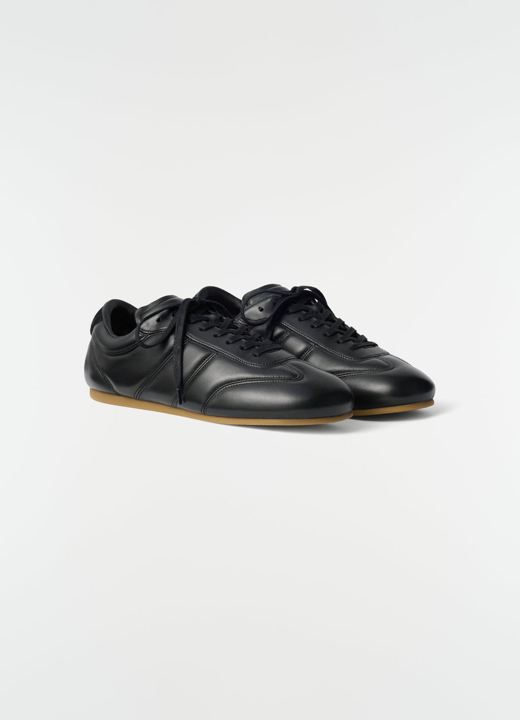 BASKET SOFT RUNNER EN CUIR D'AGNEAU NAPPA BRILLANT
