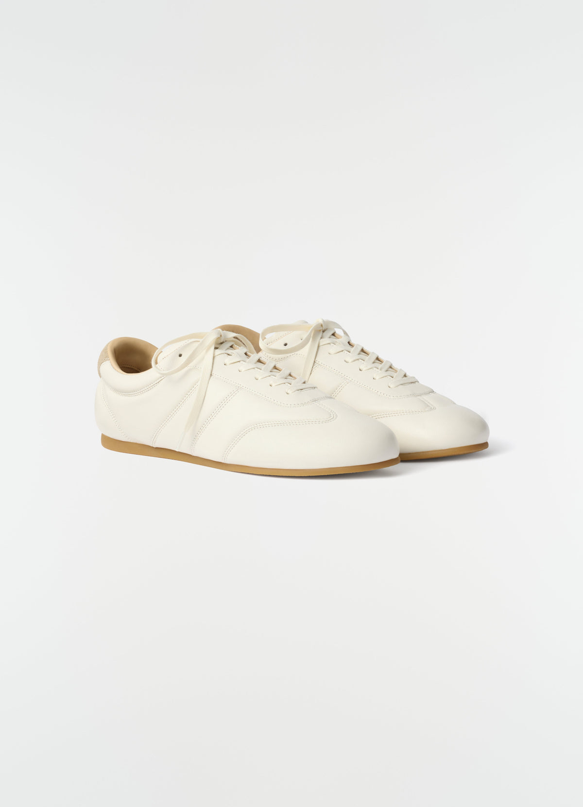 Baskets SOFT RUNNER en cuir d'agneau nappa brillant