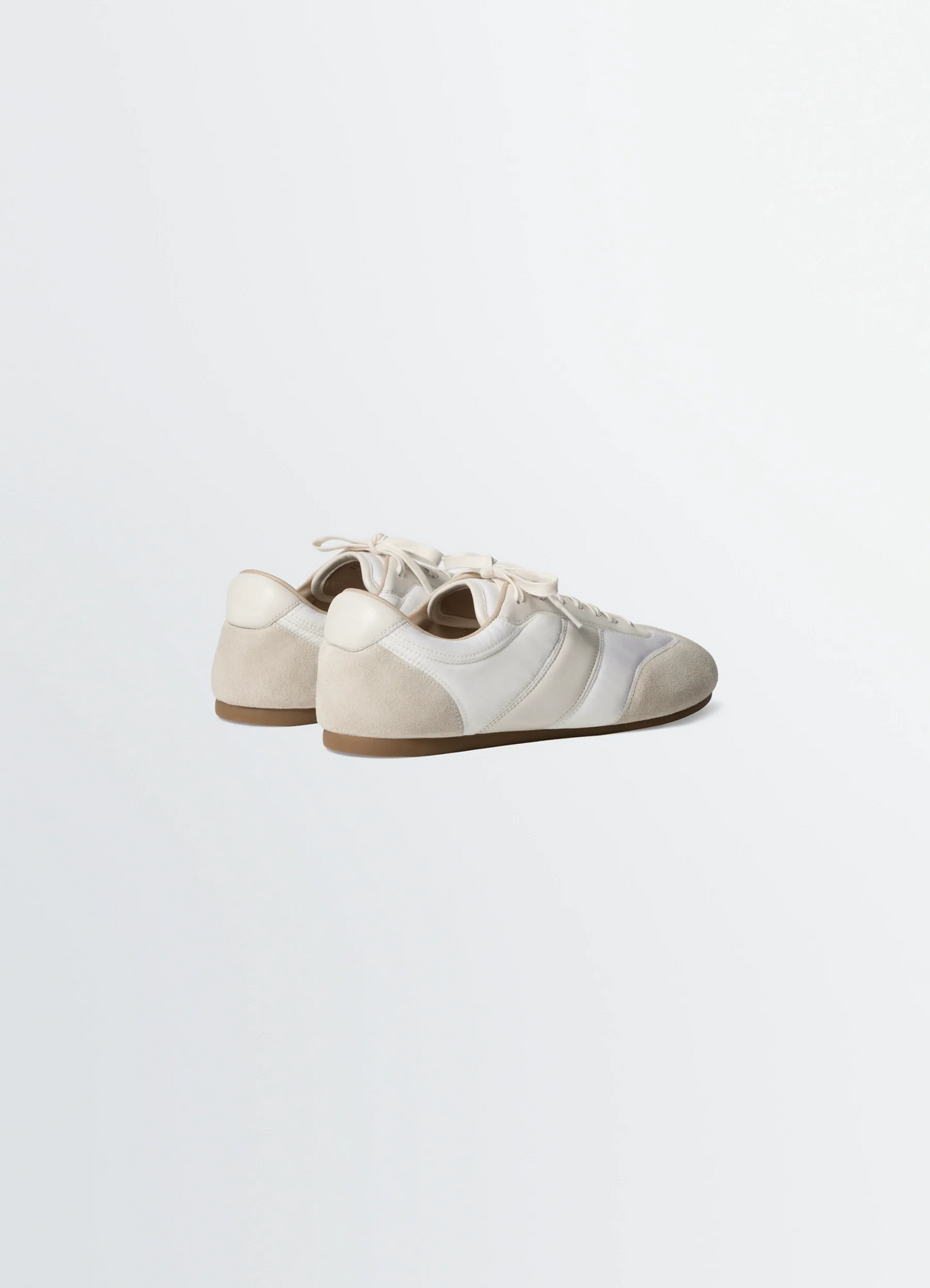 BASKETS SOUPLES EN MÉLANGE DE NYLON, NAPPA ET DAIM