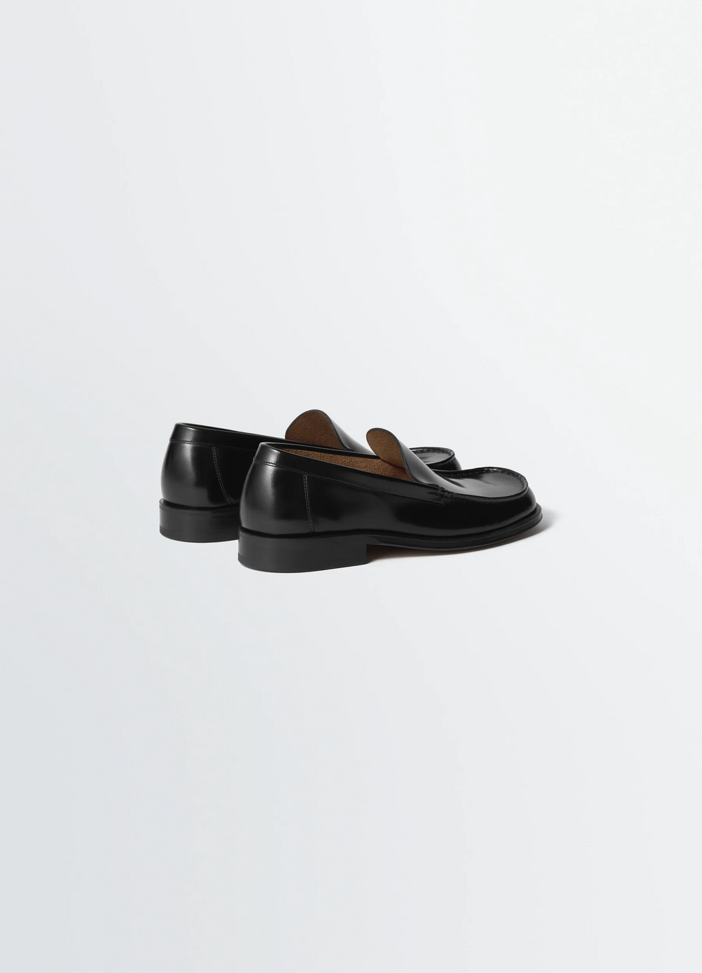 LOAFER IN SHINY CALFSKIN LEATHER