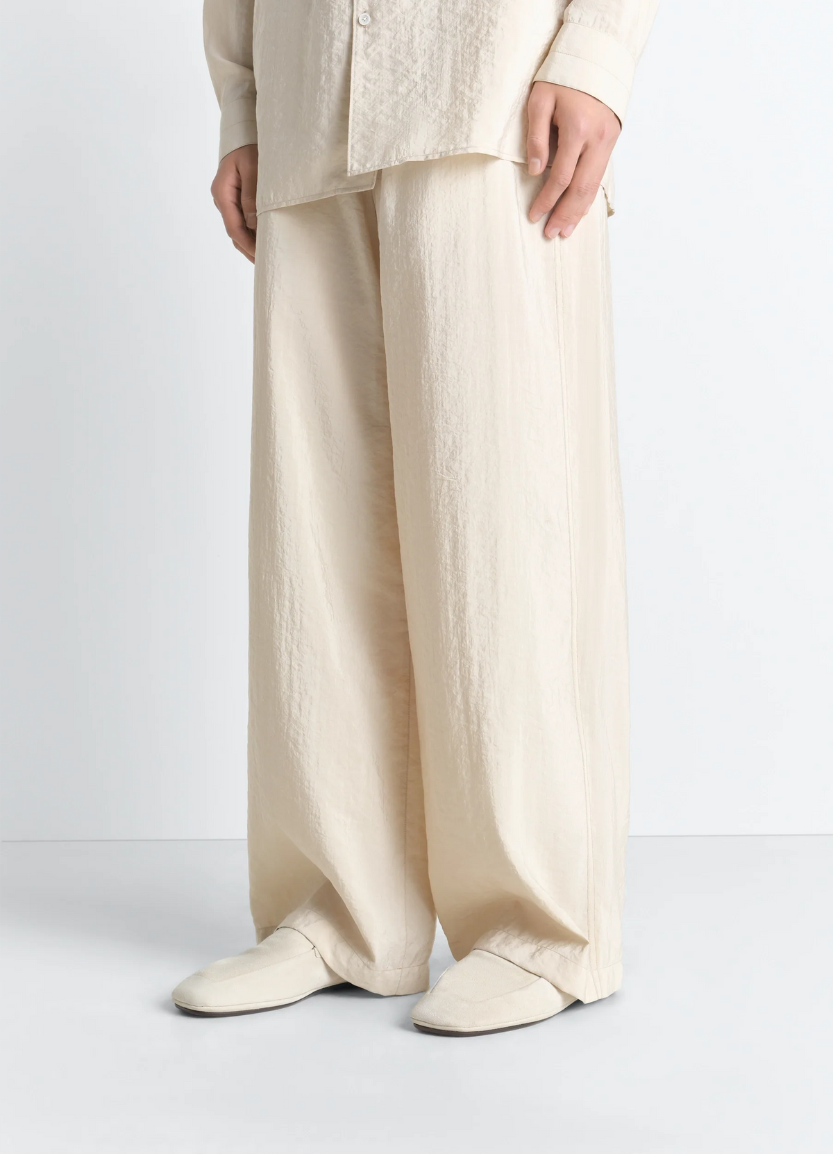 OUTDOOR SLIPPERS IN SOFT SUEDE LEATHER