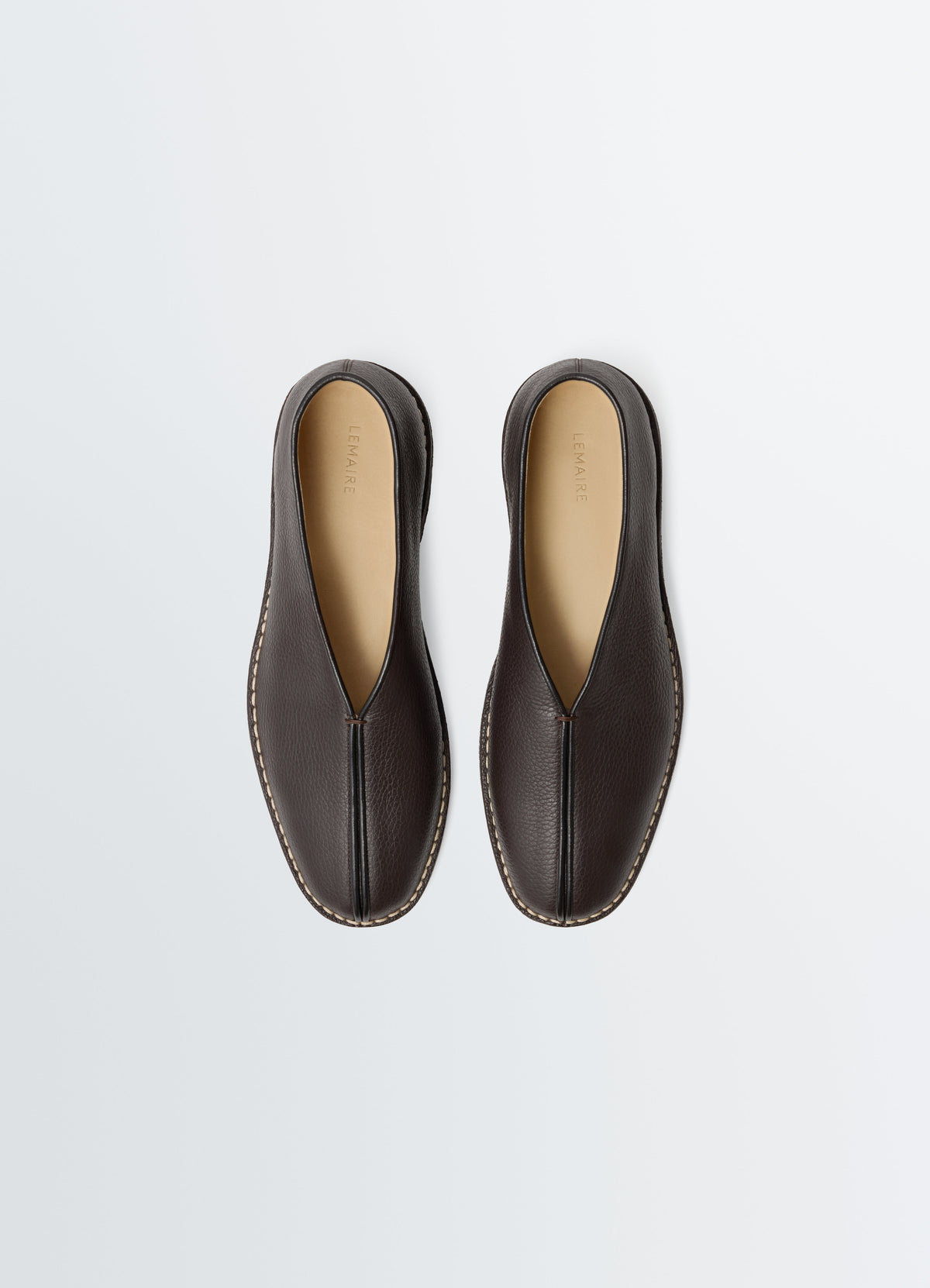 PIPED CREPE SLIPPERS IN GRAINED COW LEAHER