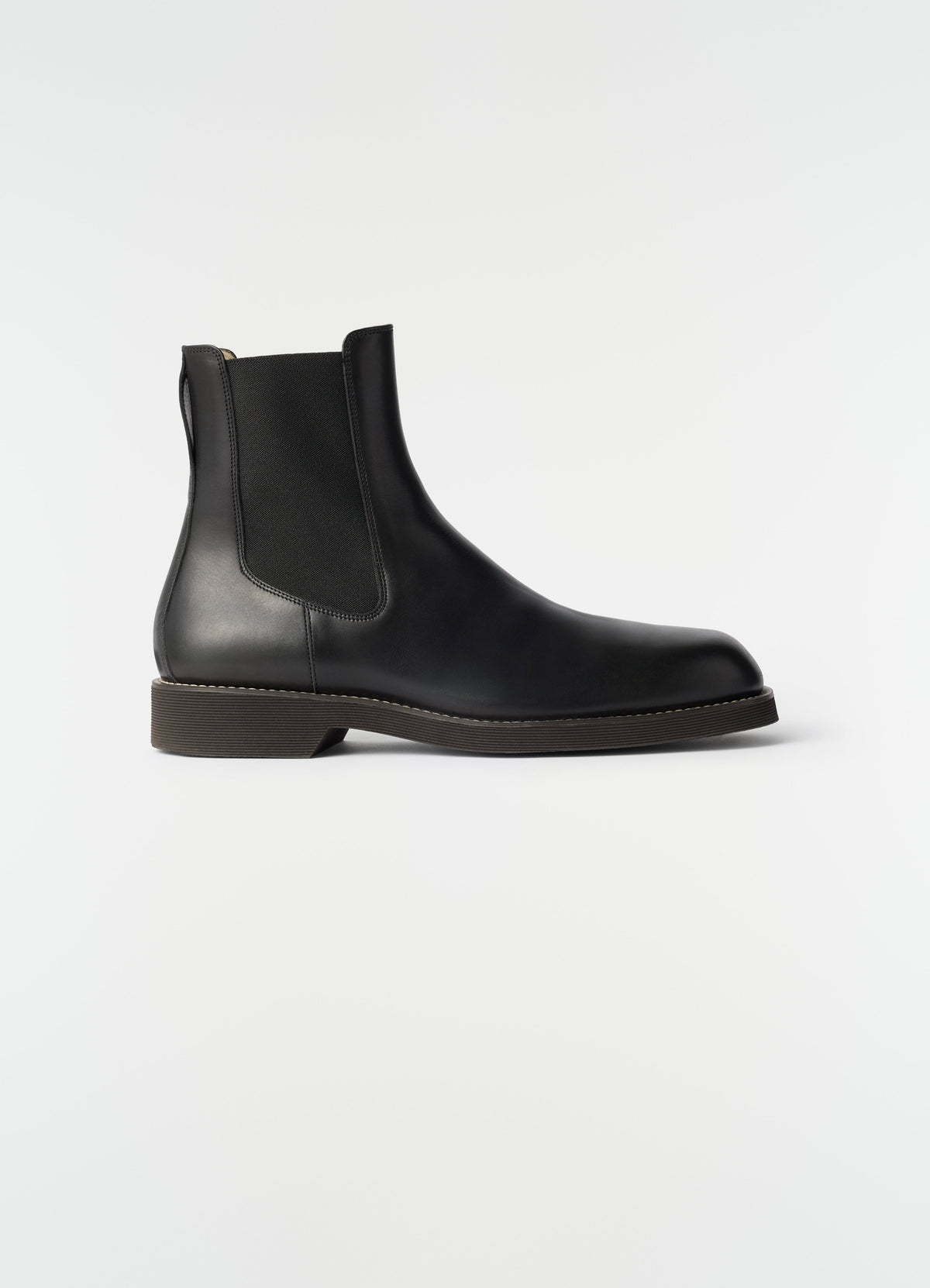 CHELSEA BOOTS IN SHINY VEGETABLE LEATHER