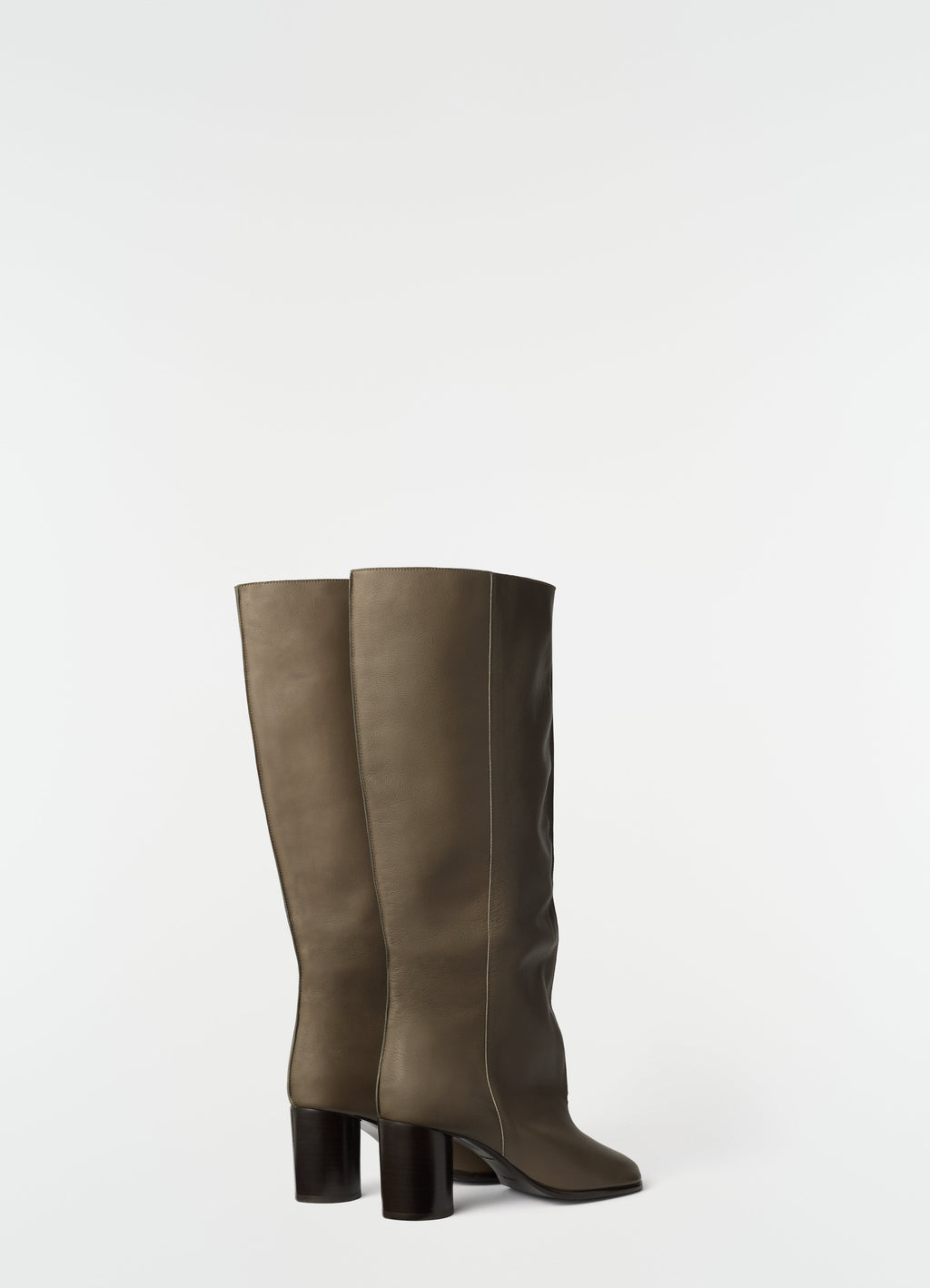 BOTTINES À TIGE FROISSÉE EN CUIR DE VEAU SOUPLE ET BRILLANT