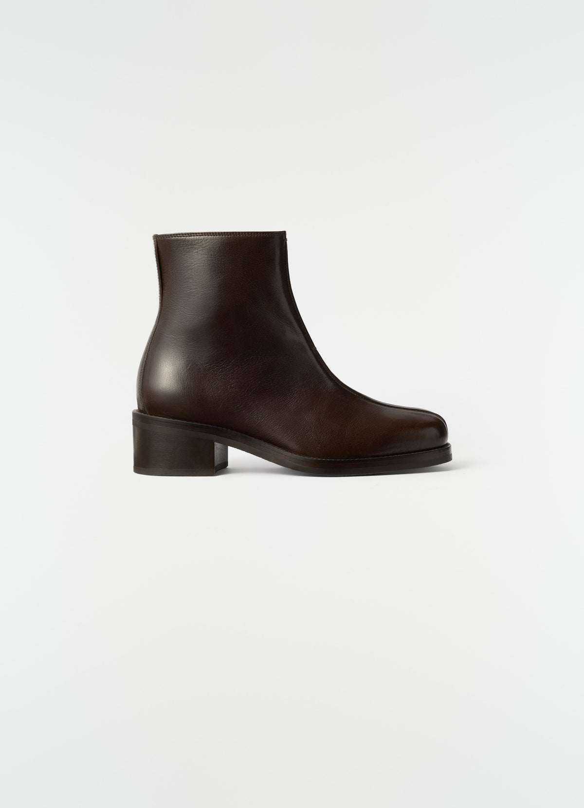 PIPED BOOTS 40MM HEEL IN SHINY BUFFALO LEATHER