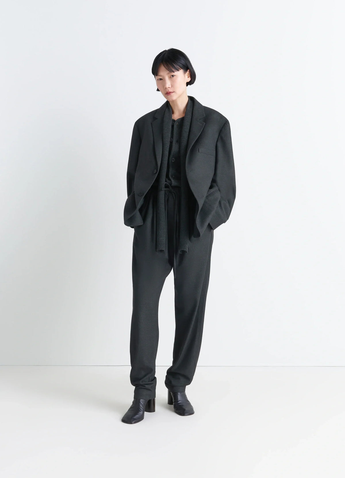 SOFT SINGLE BREASTED JACKET IN SOFT CASHMERE