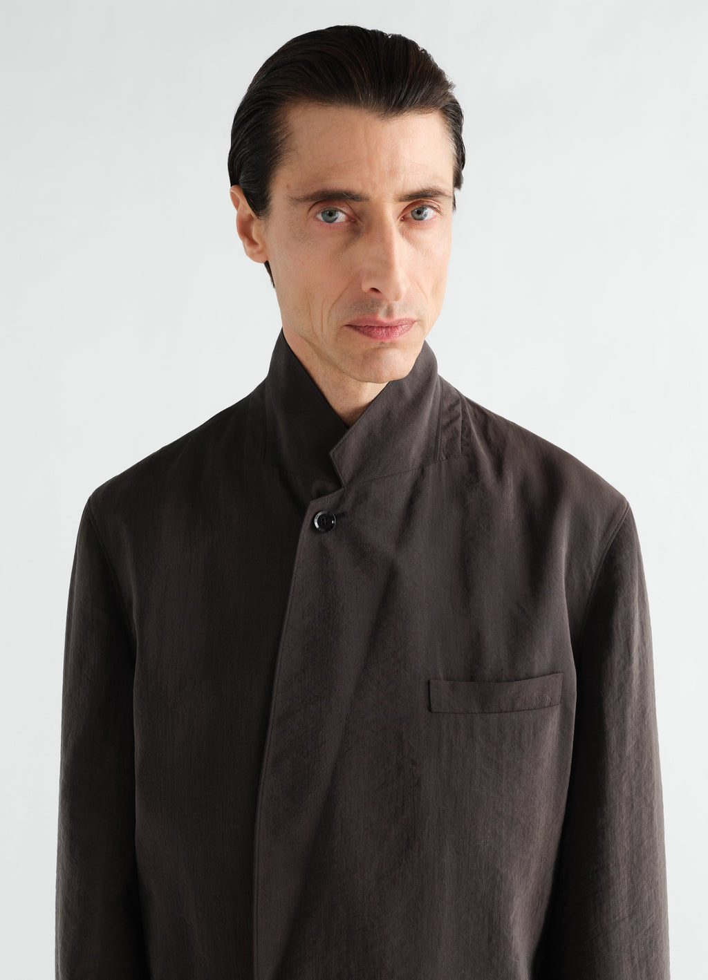 VESTE SOUPLE À DOUBLE BOUTONNAGE EN SOIE SÈCHE