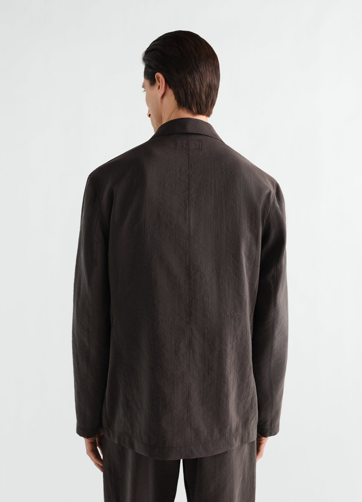 VESTE SOUPLE À DOUBLE BOUTONNAGE EN SOIE SÈCHE