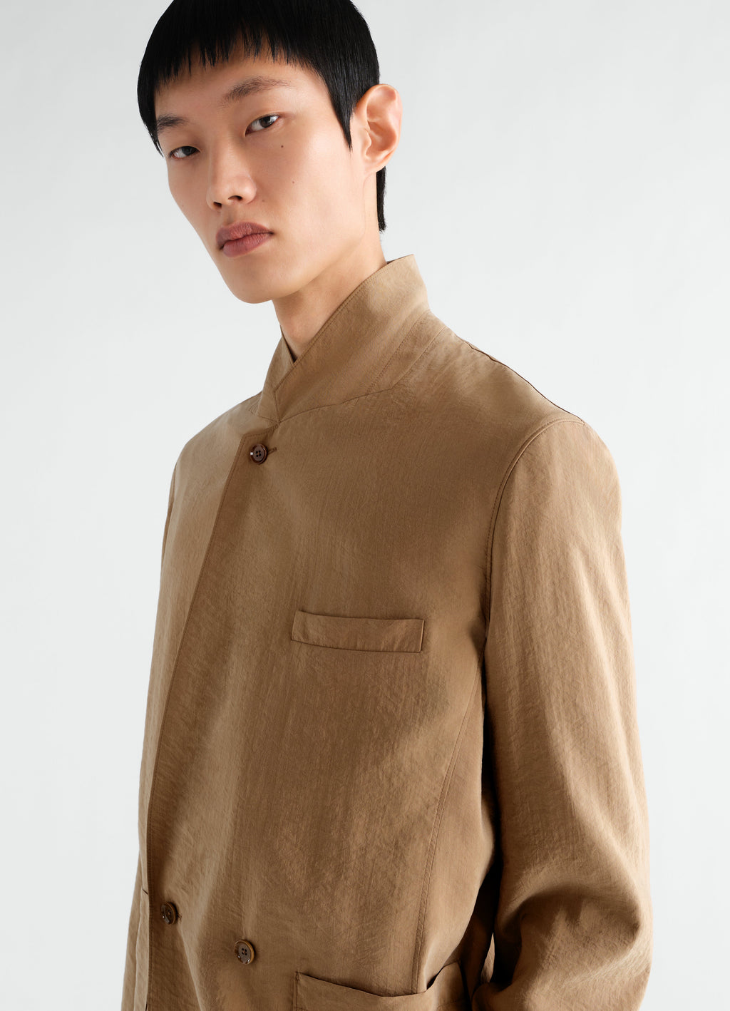 SOFT DOUBLE-BREASTED JACKET IN DRY SILK