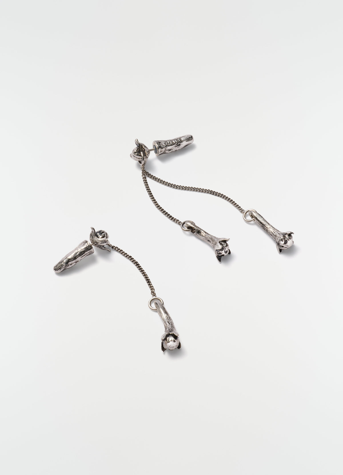 CLOVE PENDANT EARRINGS IN BRASS