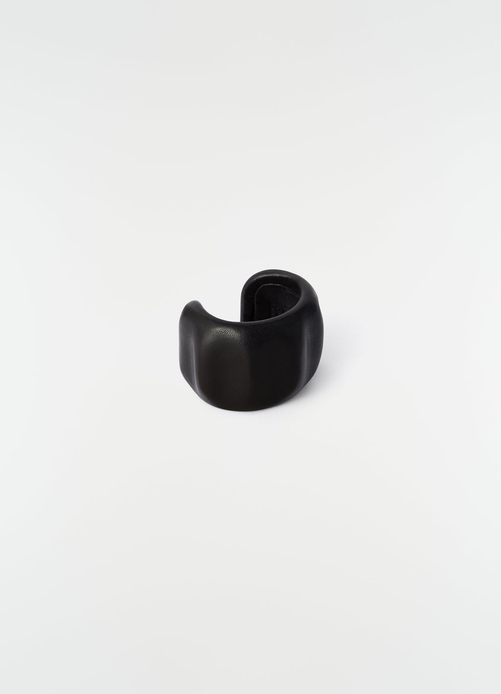 CARLOS CUFF IN GOATSKIN LEATHER