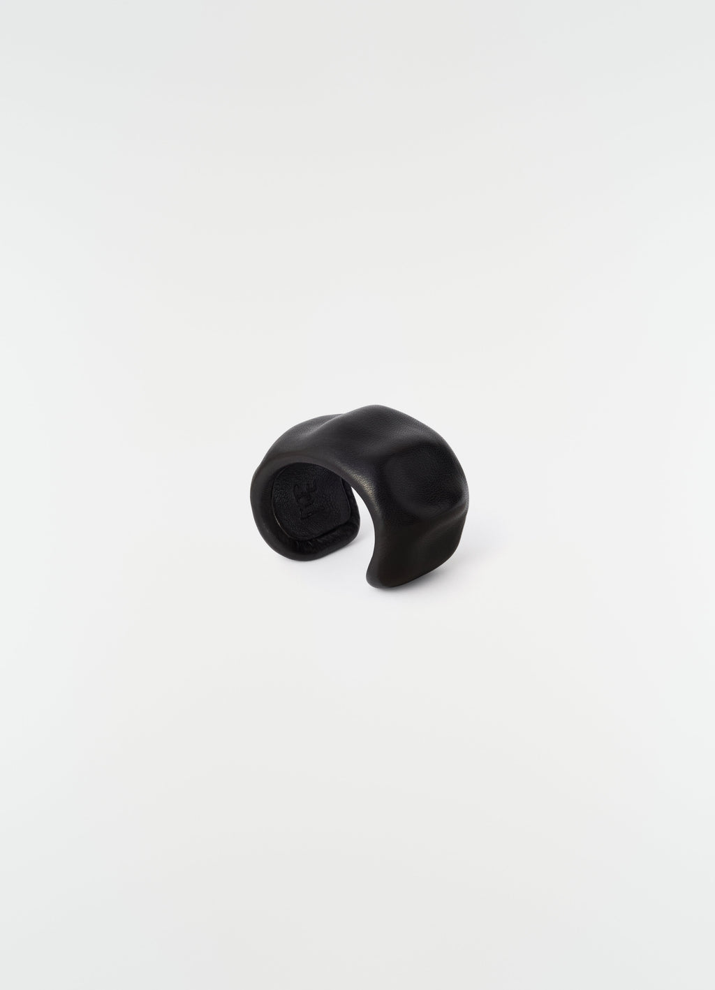 CARLOS CUFF IN GOATSKIN LEATHER