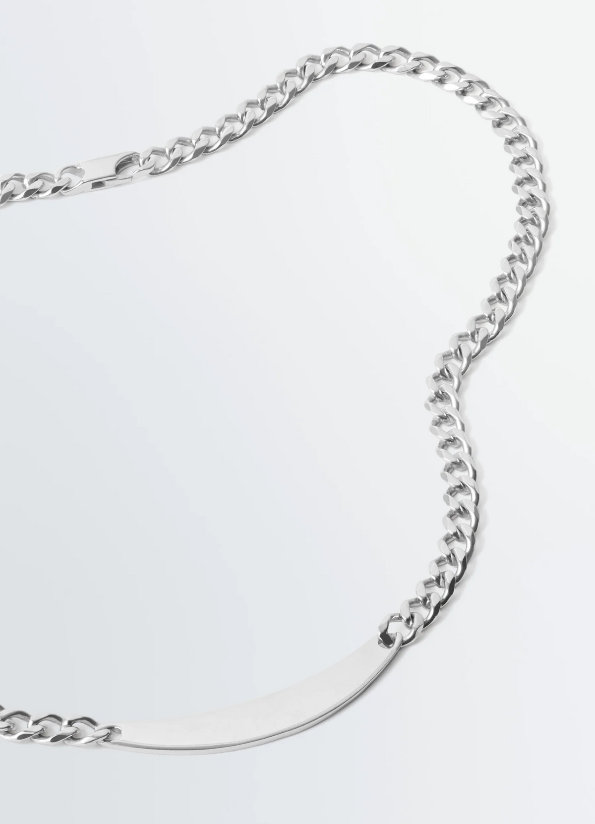 ID NECKLACE IN RHODIUM SILVER