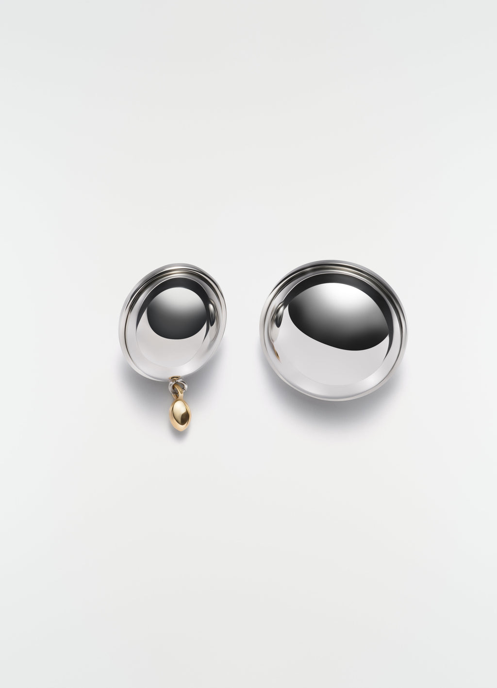 DUO DE BROCHES MIROIR DE SORCIÈRE EN LAITON