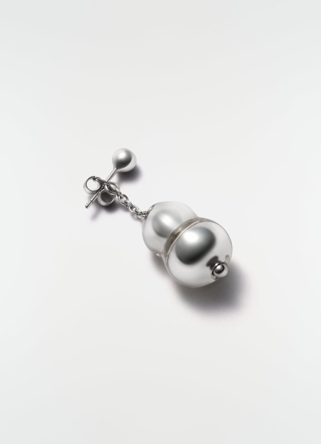 GLASS BLOWN SINGLE PENDANT EARRING IN RHODIUM SILVER