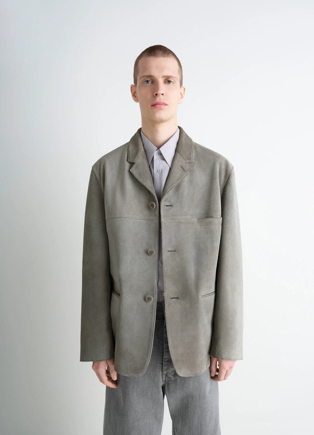 VESTE SIMPLE BOUTONNAGE EN DAIM BROSSÉ