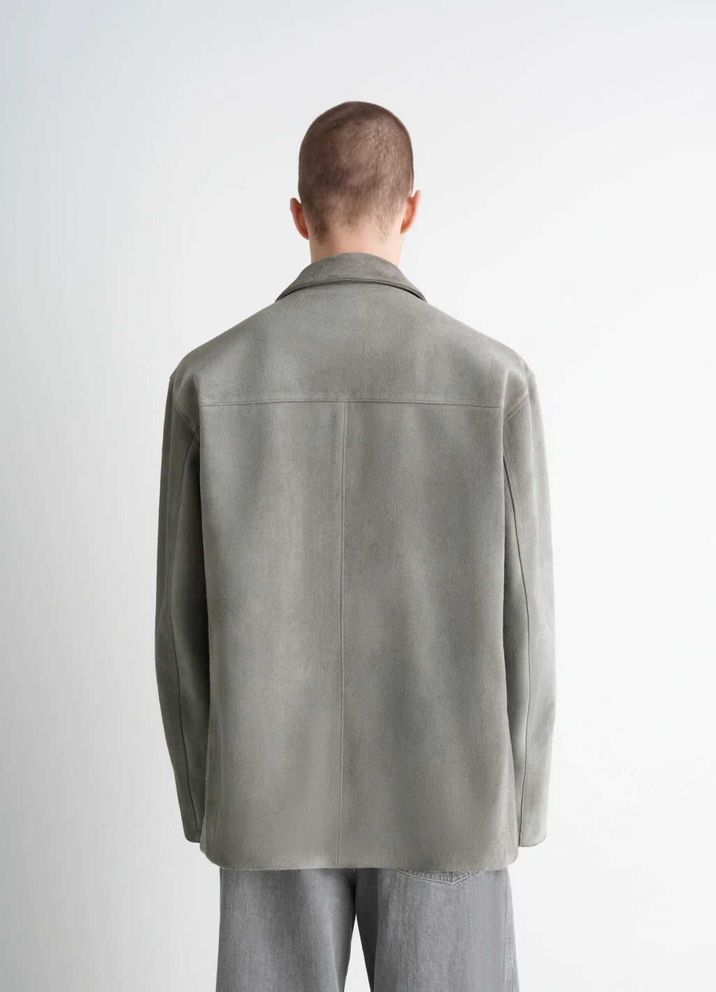 VESTE SIMPLE BOUTONNAGE EN DAIM BROSSÉ