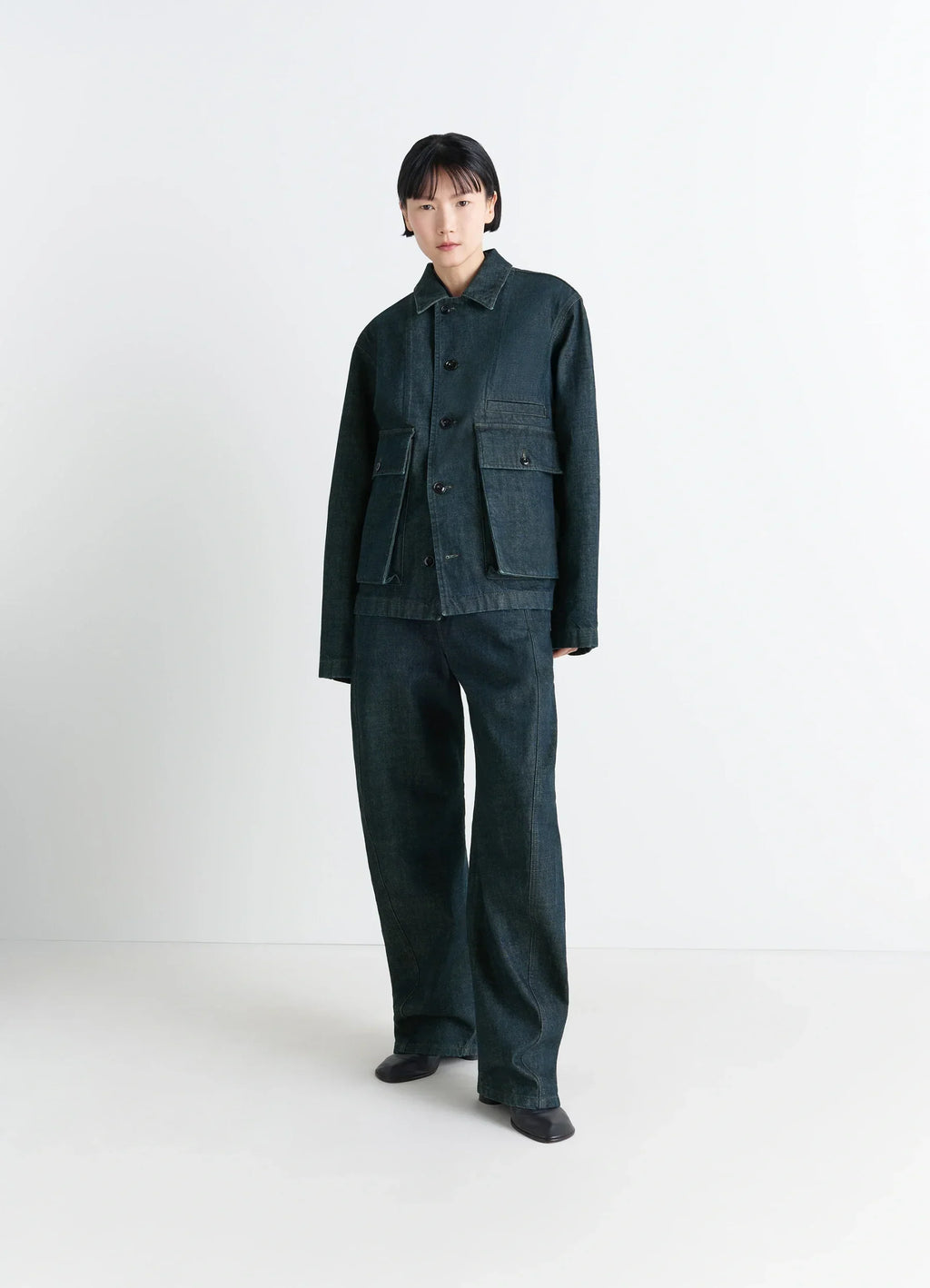 VESTE CARRÉE EN DENIM INDIGO