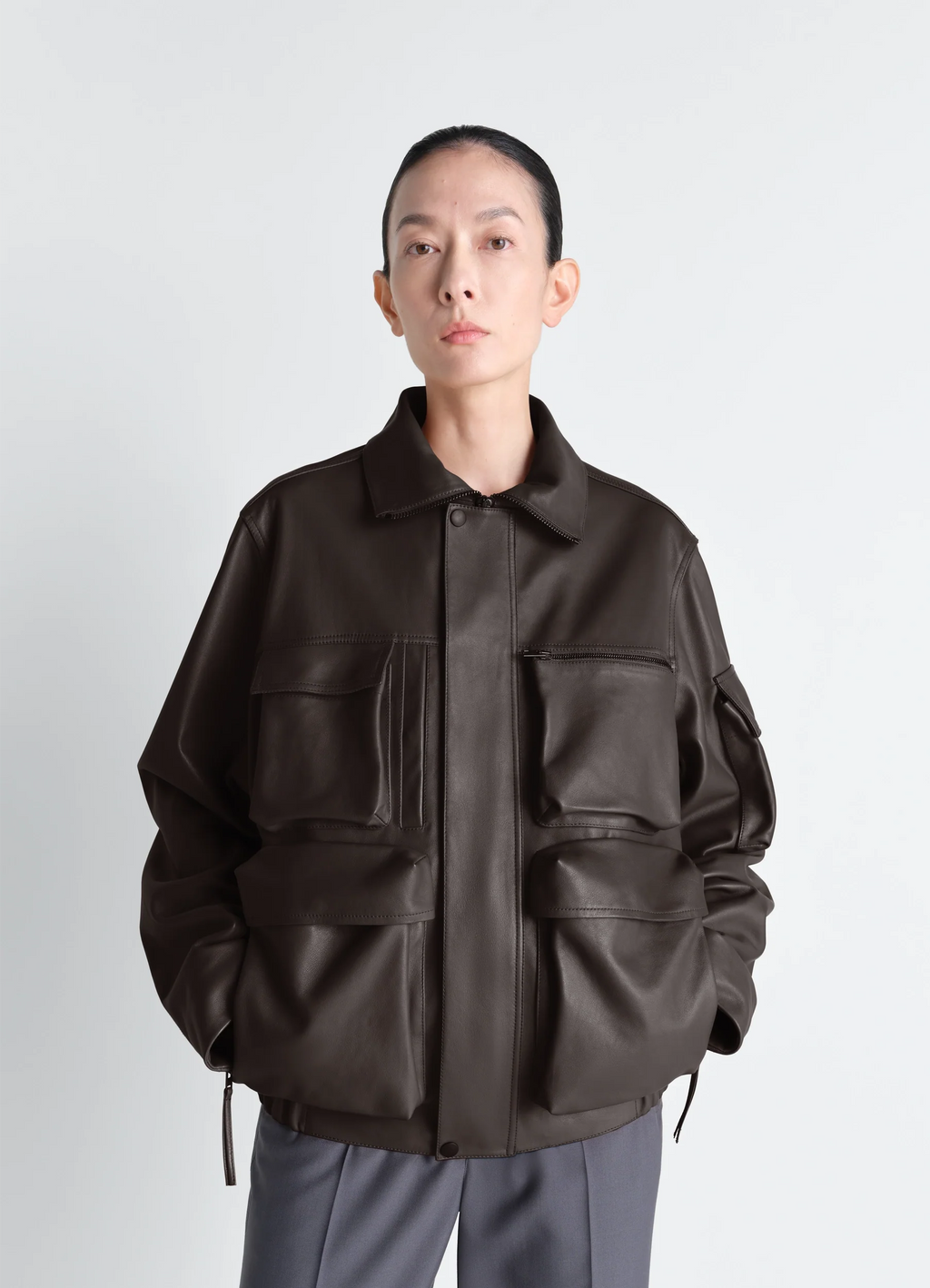 BLOUSON EN CUIR ÉPAIS AVEC POCHES