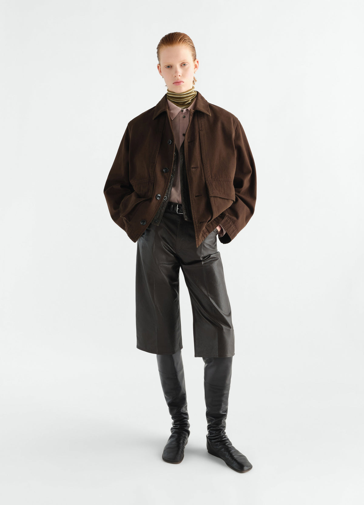 VESTE BOXEE EN TWILL ÉPAIS TEINT EN PIÈCE