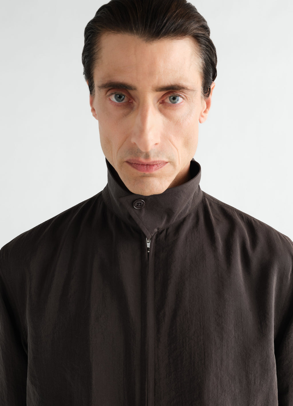 LIGHT ZIPPED BLOUSON IN DRY SILK