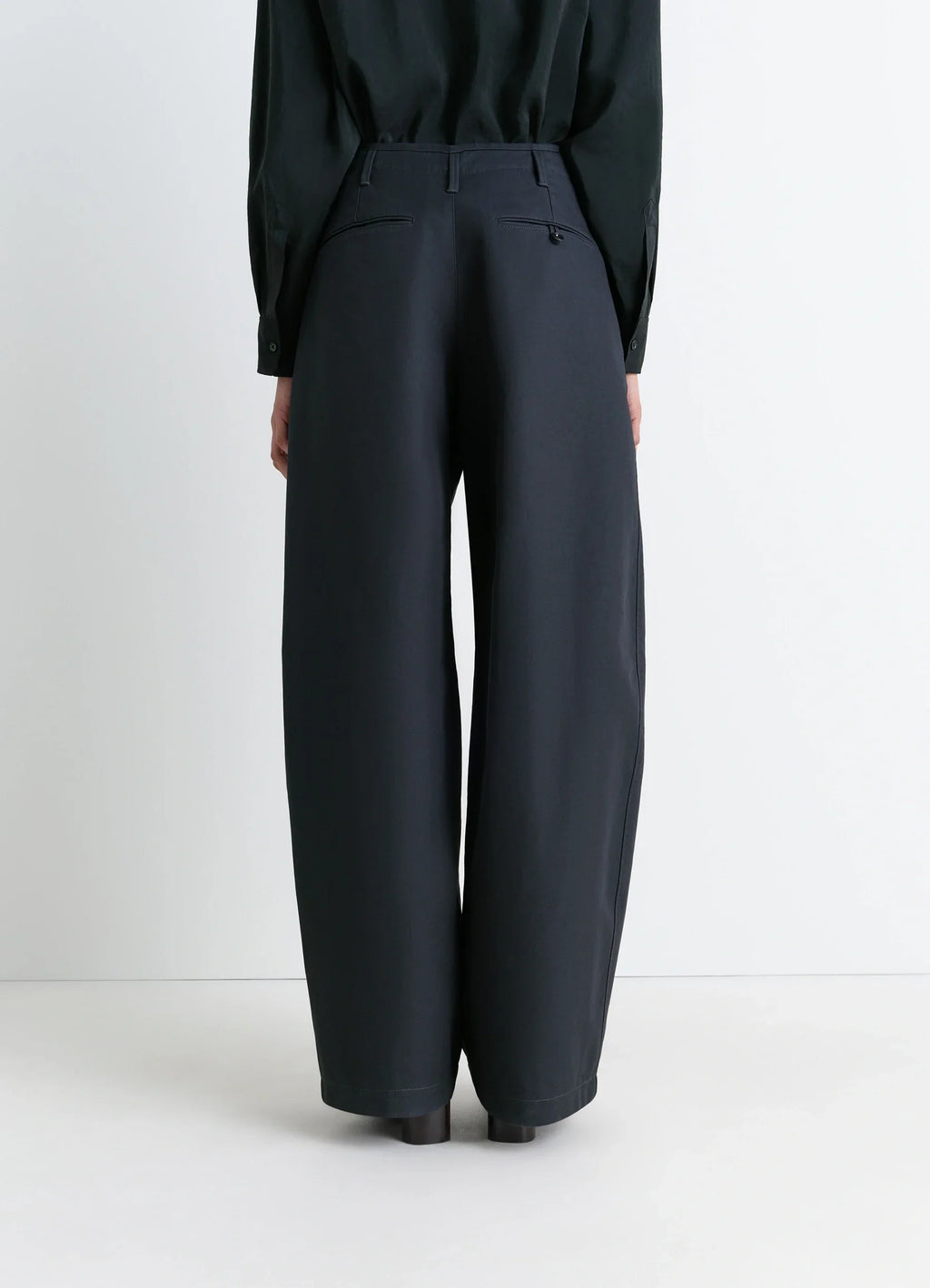 CHINO LARGE EN SERGÉ DE COTON ÉPAIS