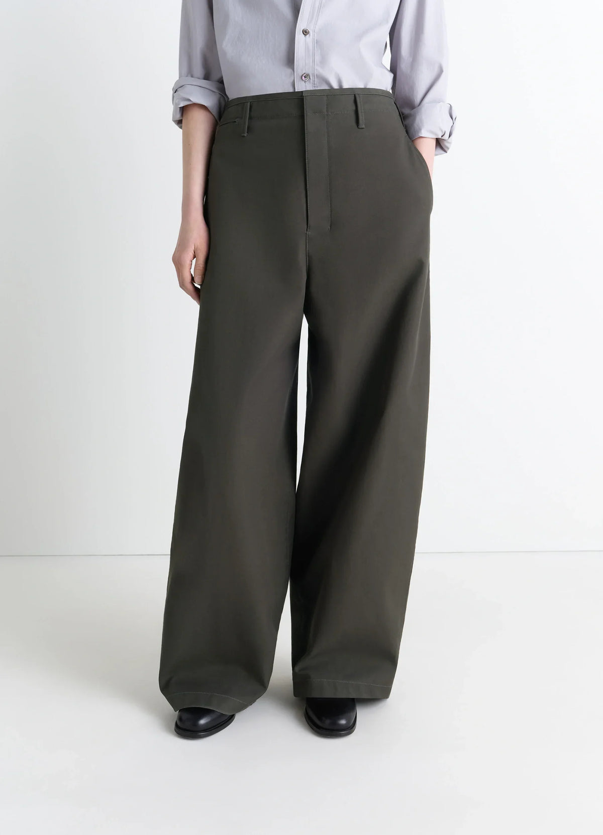 CHINO LARGE EN SERGÉ DE COTON ÉPAIS