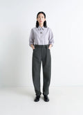 PANTALON AJUSTÉ INCURVÉ EN MÉLANGE DE LAINE FROIDE
