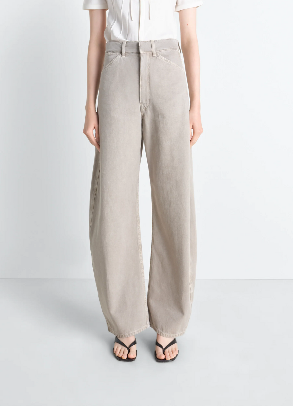 PANTALON INCURVÉ À TAILLE HAUTE EN SERGÉ LOURD CASSÉ COLORIS NEIGE