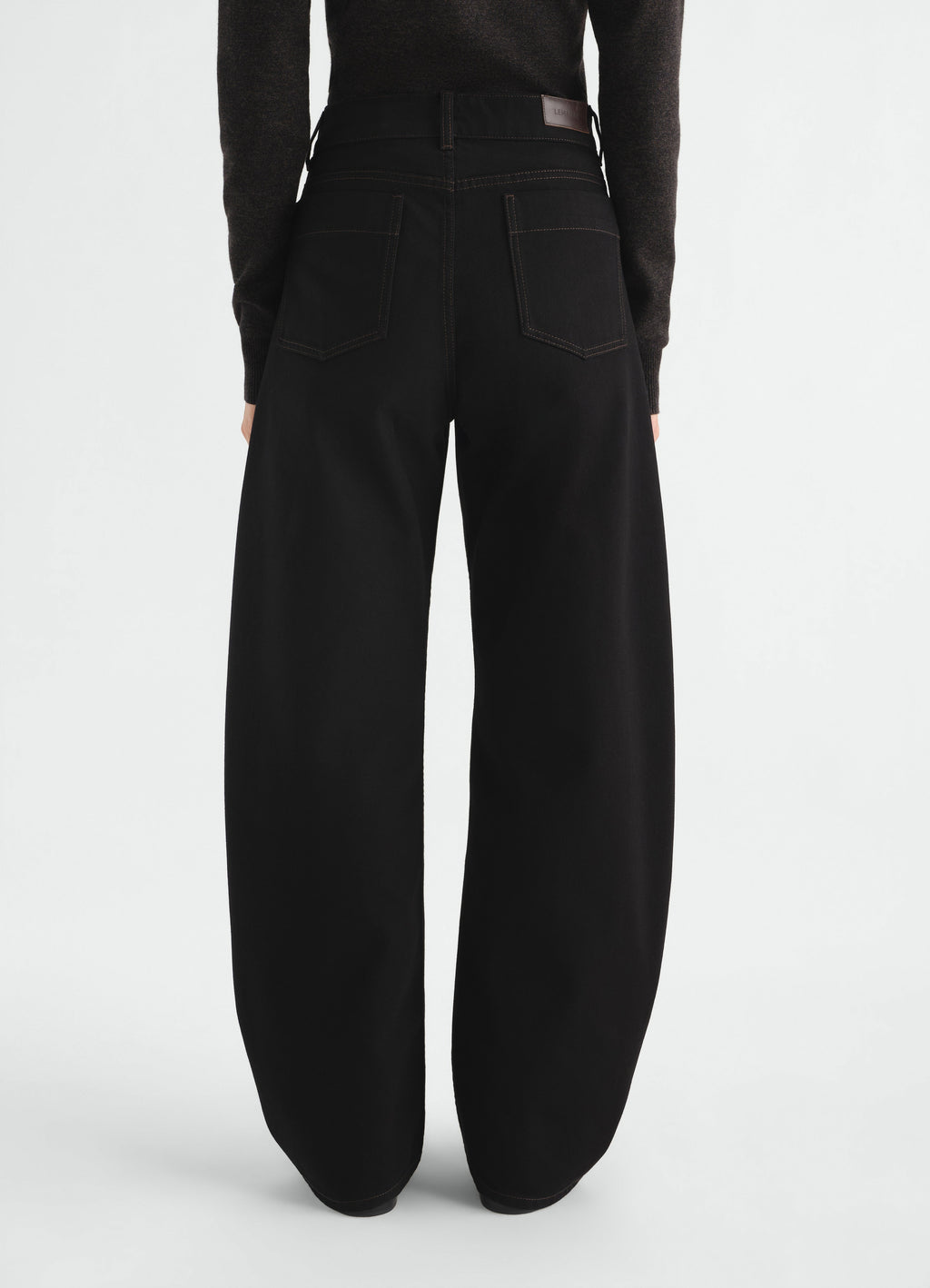 PANTALON INCURVÉ TAILLE HAUTE EN DENIM NOIR ÉPAIS