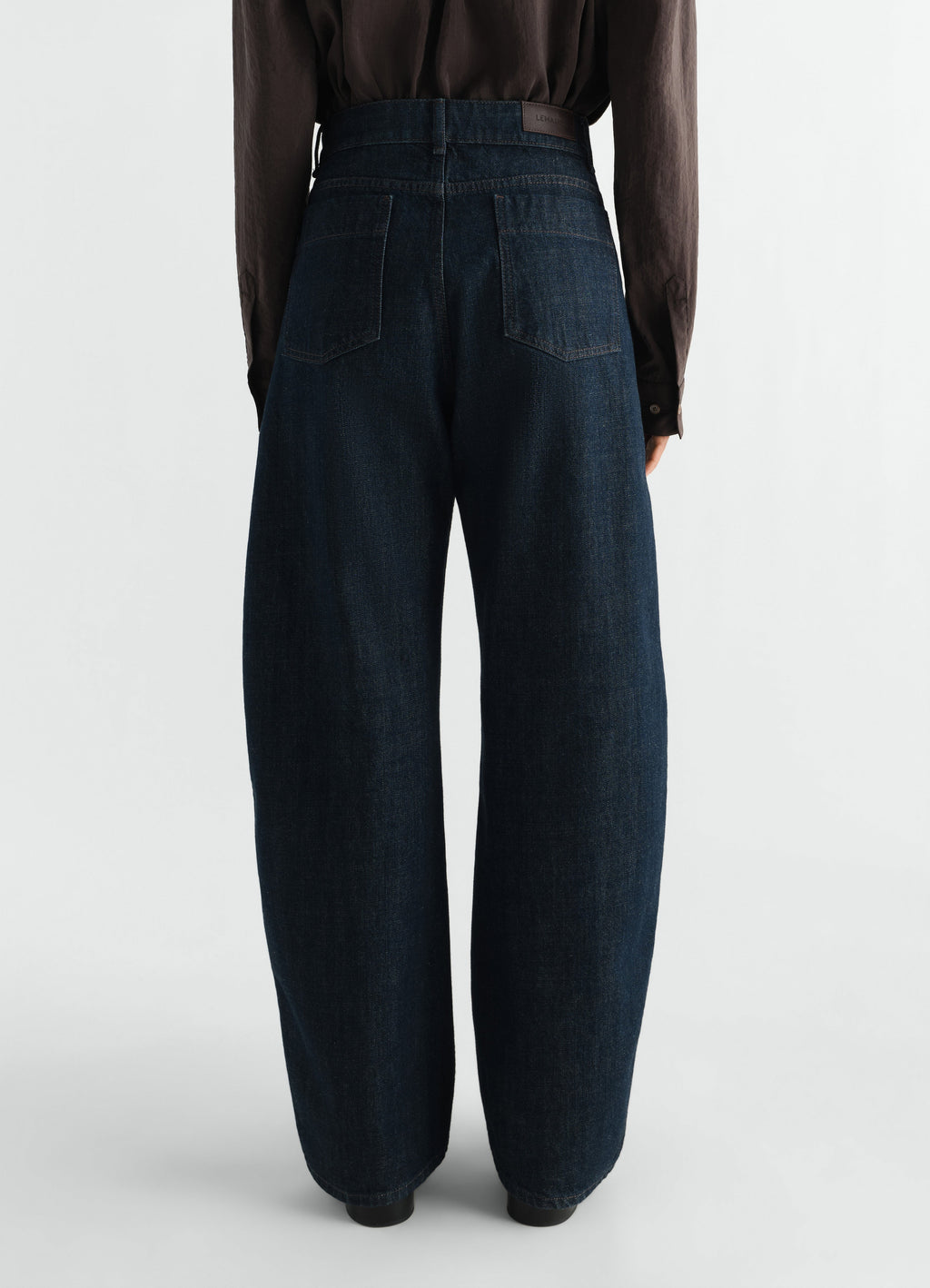 PANTALON INCURVÉ TAILLE HAUTE EN DENIM INDIGO ÉPAIS