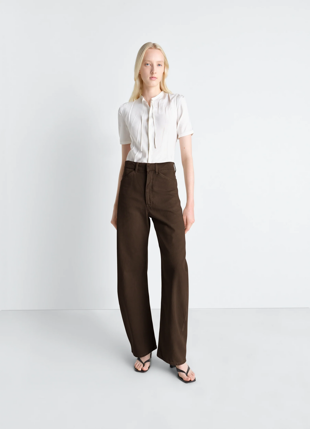 HIGH WAISTED CURVED PANTS IN DYED HEAVY BROKEN TWILL