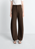 HIGH WAISTED CURVED PANTS IN DYED HEAVY BROKEN TWILL