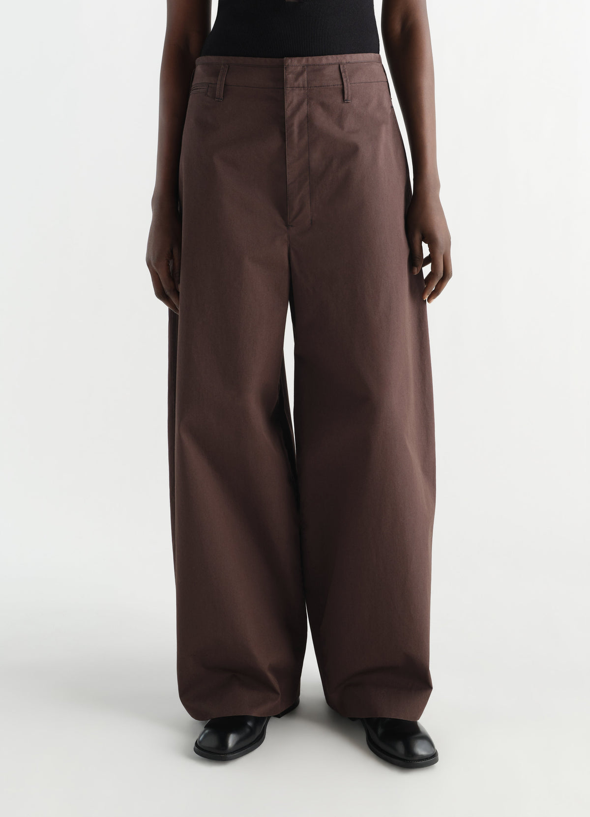 CHINO LARGE EN SERGÉ DE COTON