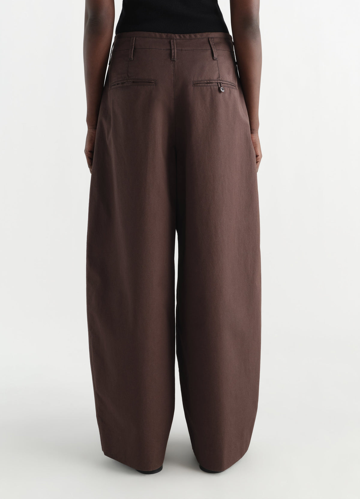 CHINO LARGE EN SERGÉ DE COTON
