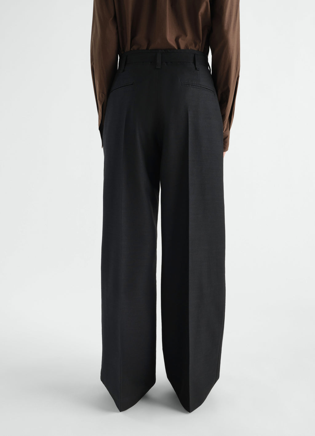 PANTALON LARGE À PLIS EN TOILE DE LAINE ET MOHAIR