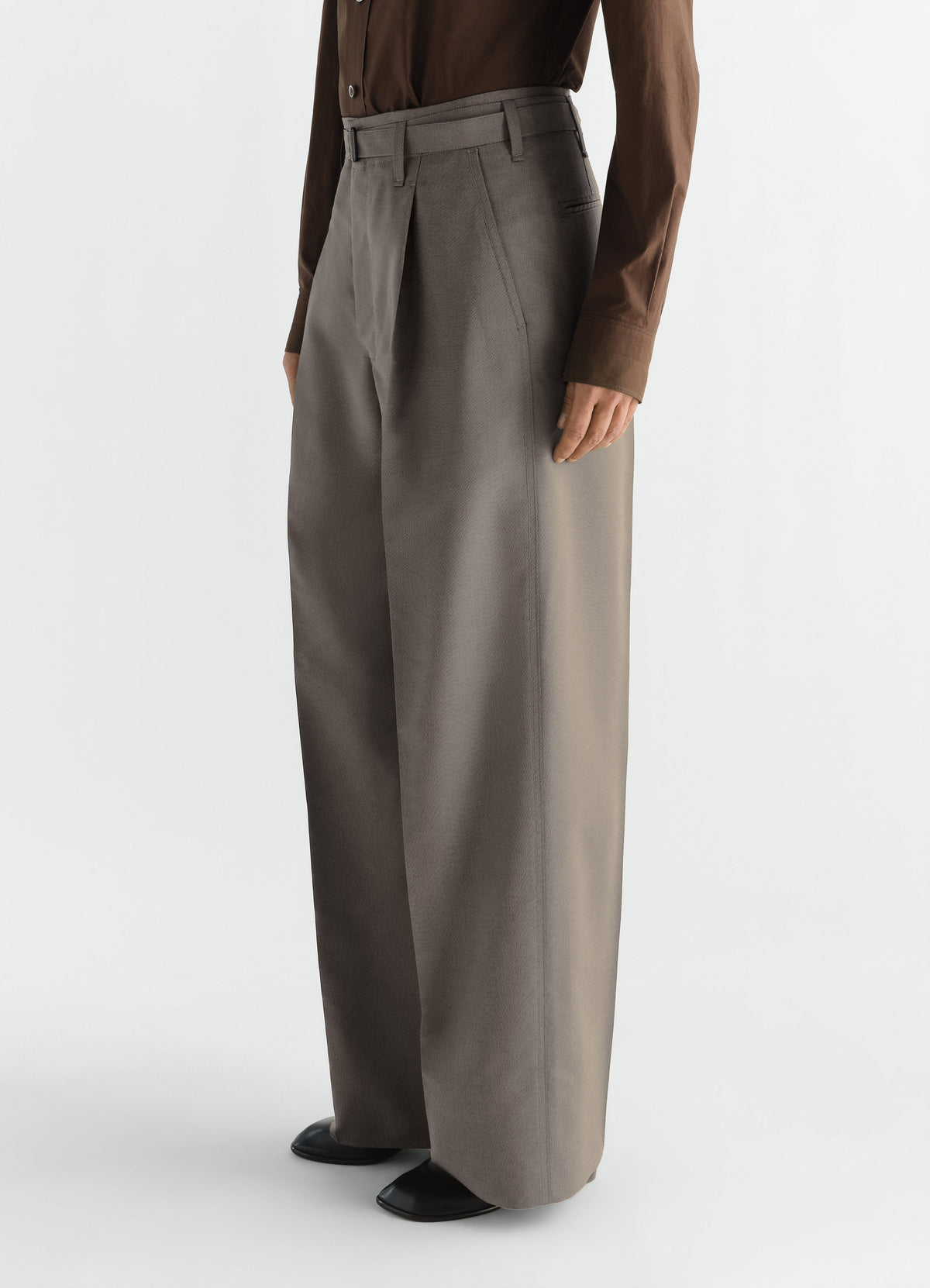 PANTALON LARGE À PLIS EN TOILE DE LAINE ET MOHAIR