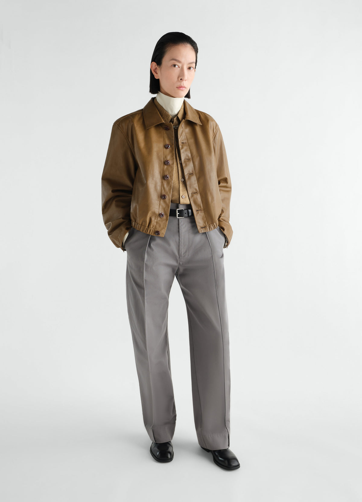 PANTALON COURBE EN MÉLANGE DE SERGÉ DE COTON