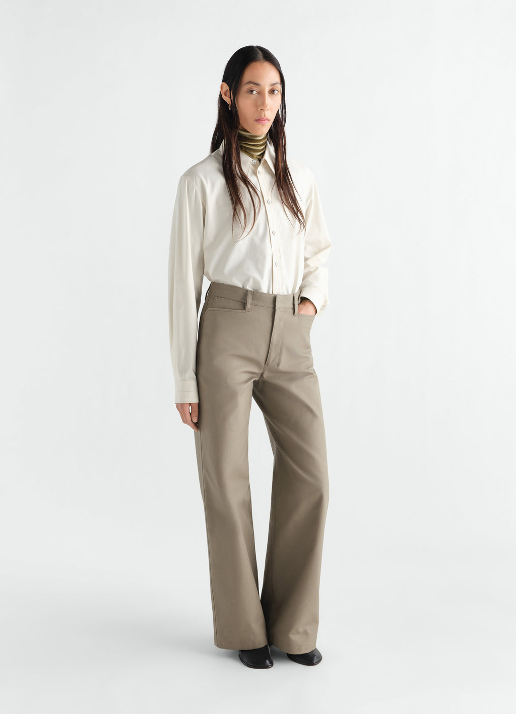 PANTALON DROIT EN SERGÉ DE COTON ÉPAIS
