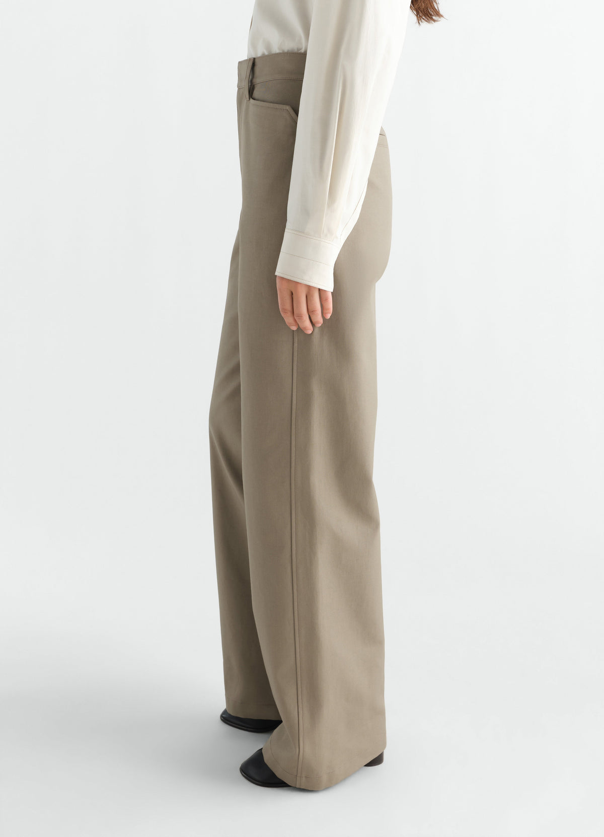 PANTALON DROIT EN SERGÉ DE COTON ÉPAIS