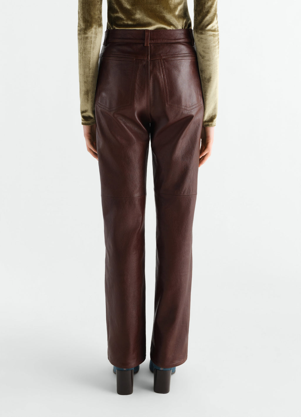STRAIGHT LEATHER PANTS IN GLOSSY COW LEATHER