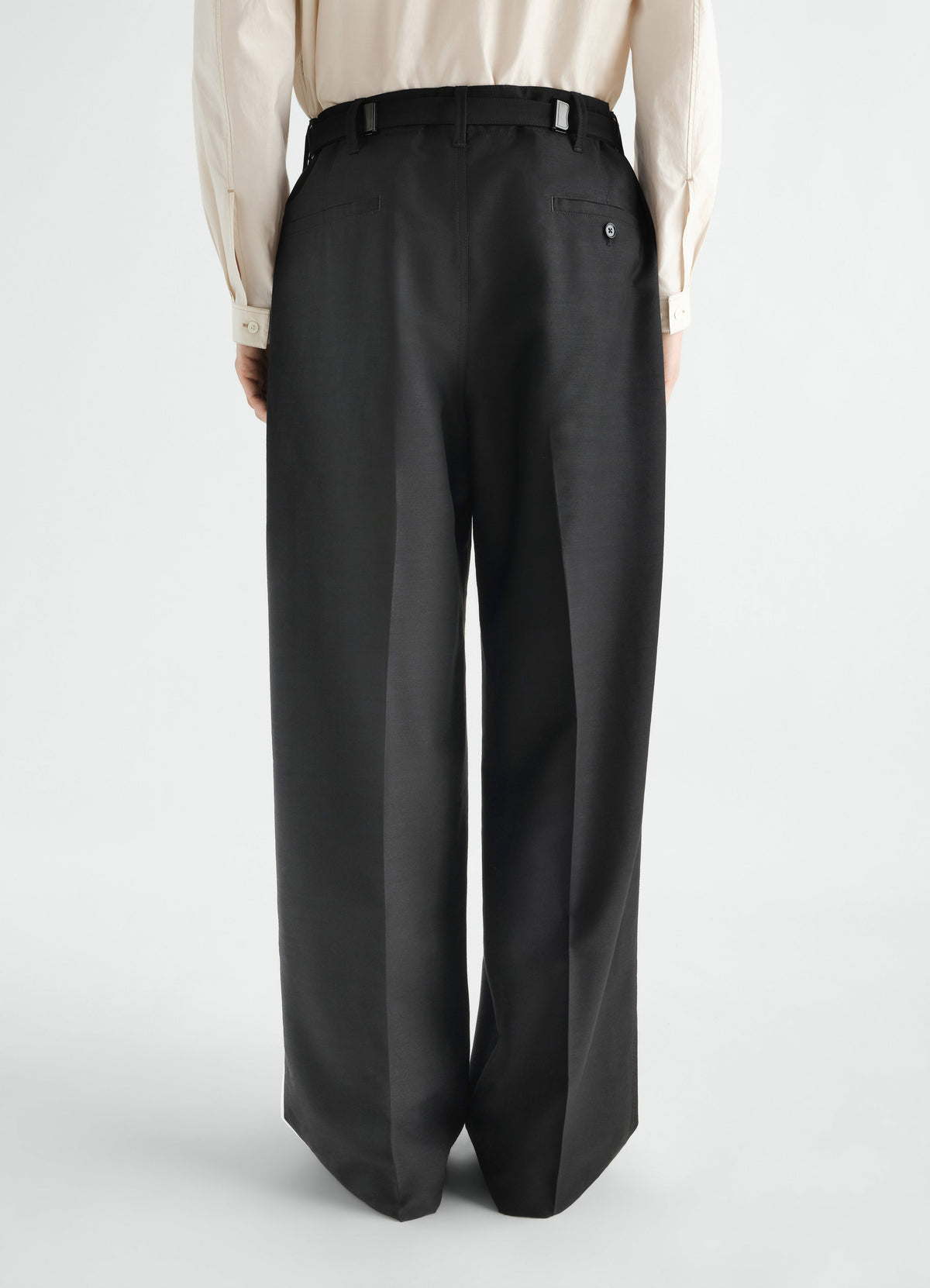 PANTALON TAILLEUR À PINCE UNIQUE EN TOILE DE LAINE ET MOHAIR