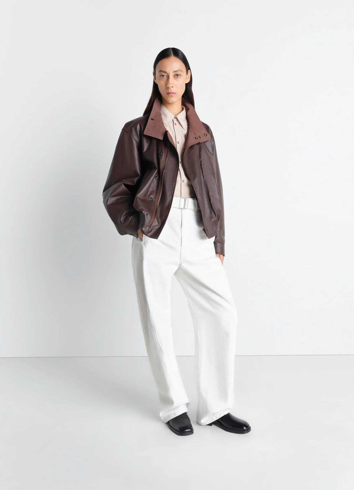 TWISTED BELTED PANTS IN BLEACHED HEAVY DENIM