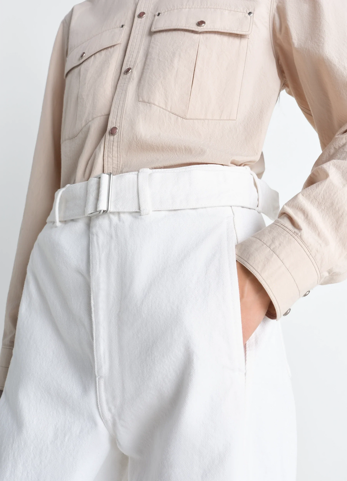 TWISTED BELTED PANTS IN BLEACHED HEAVY DENIM