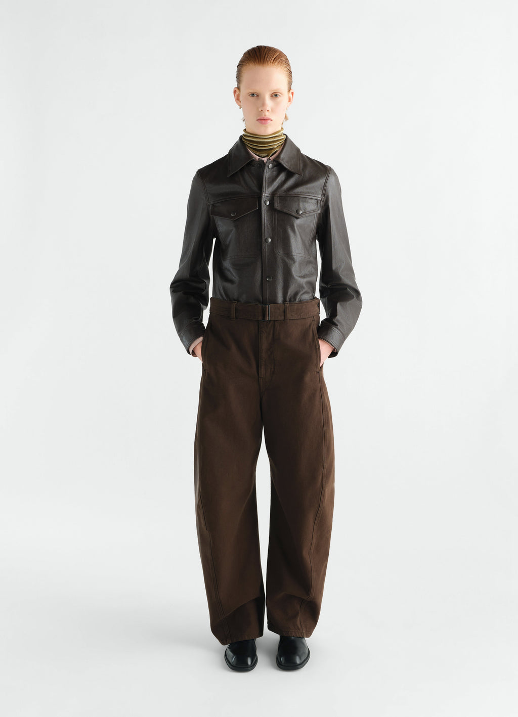 TWISTED BELTED PANTS IN GARMENT DYED HEAVY BROKEN TWILL