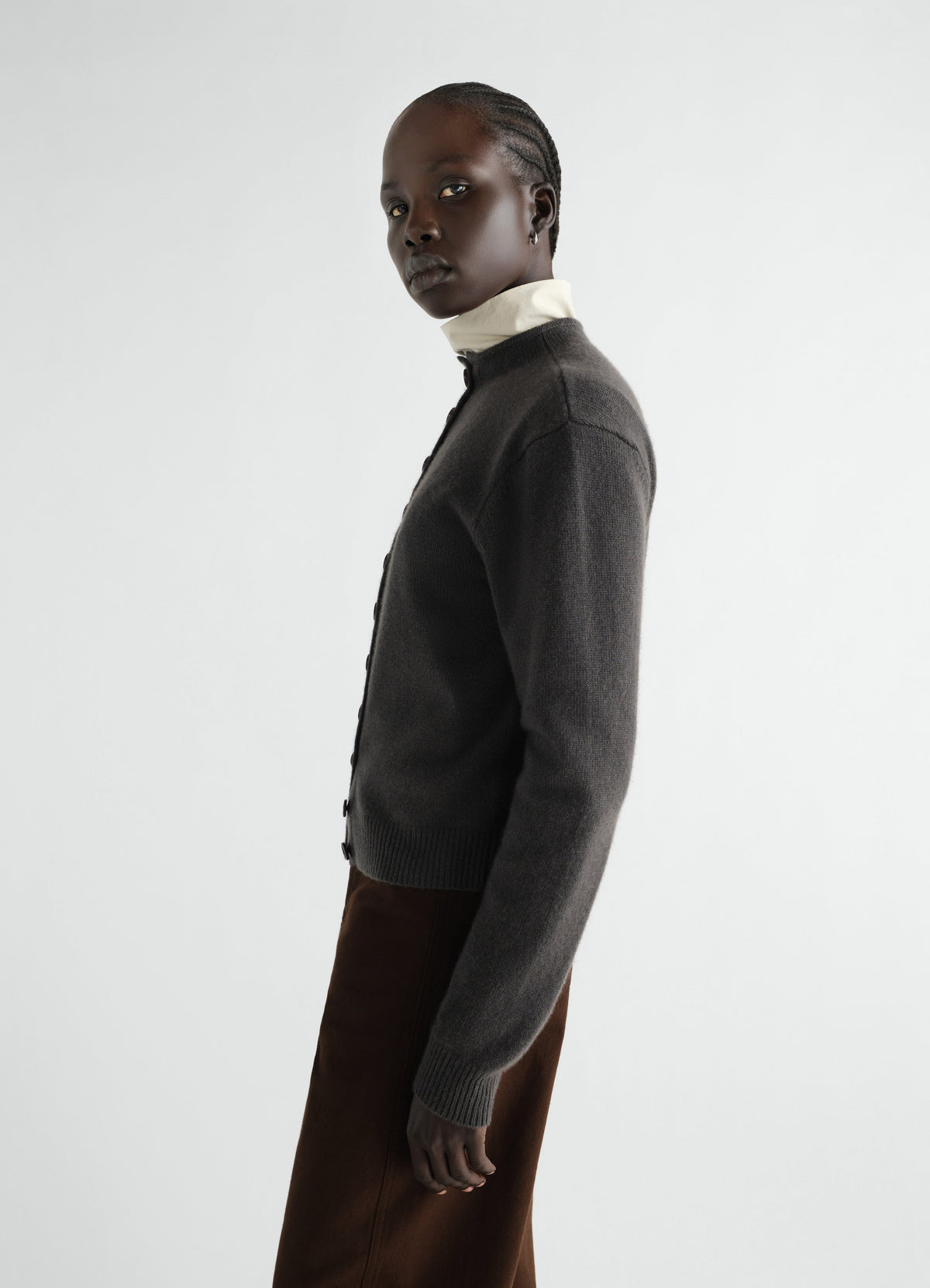 REVERSIBLE BUTTONED SWEATER IN CASHMERE