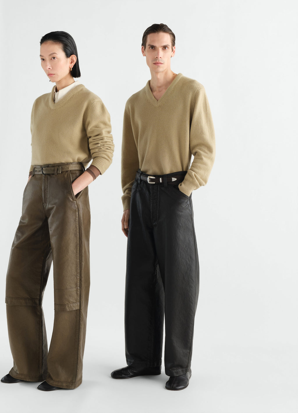 V-NECK SWEATER IN CASHMERE