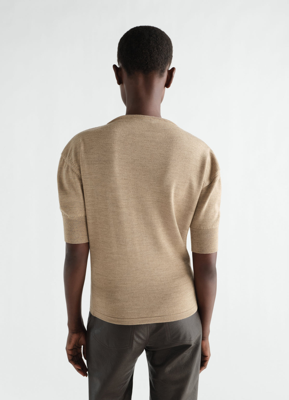 PULL À MANCHES COURTES EN LAINE MÉRINOS FINE